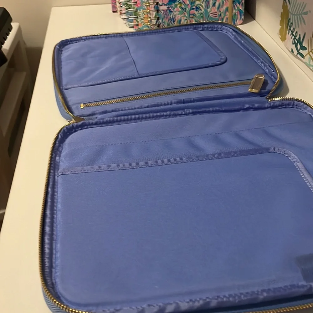 NWOT Lilly Pulitzer Day Folder
